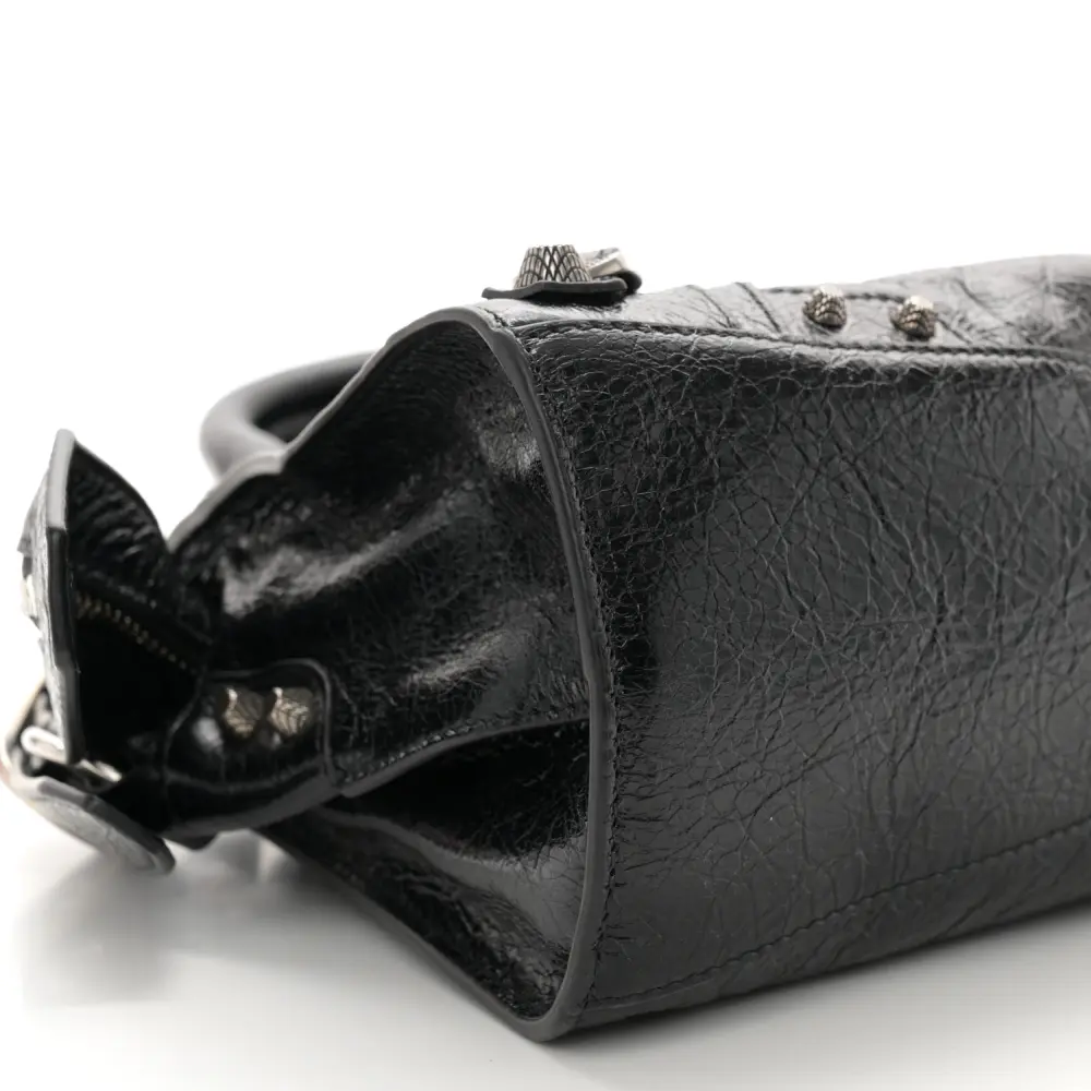 Discover the Best Replica Balenciaga Handbag – XS Neo Cagole - Image 5