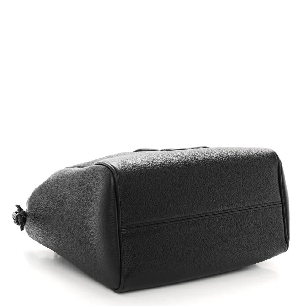 Mirror Quality Replica Celine Black Calfskin Cuir Triomphe Bag - Image 6