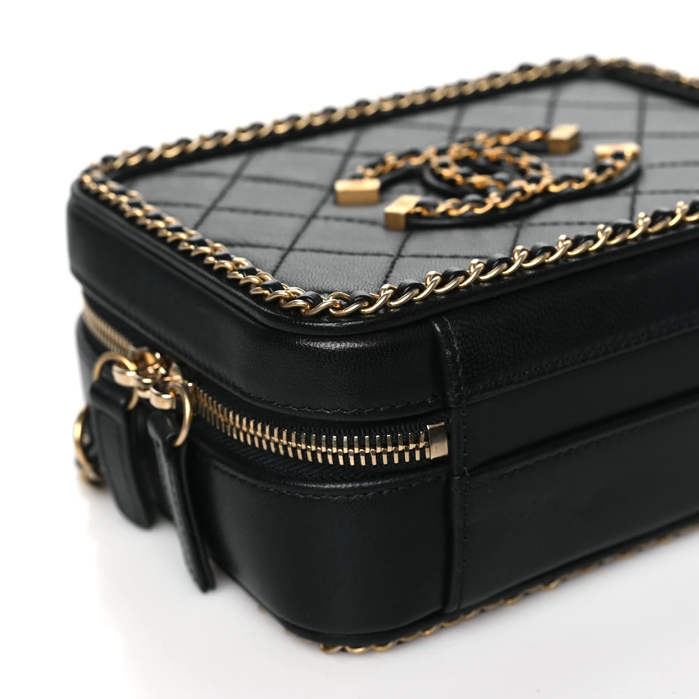 Mirror Quality Replica Chanel CC Filigree Vanity Case for Less - Image 5