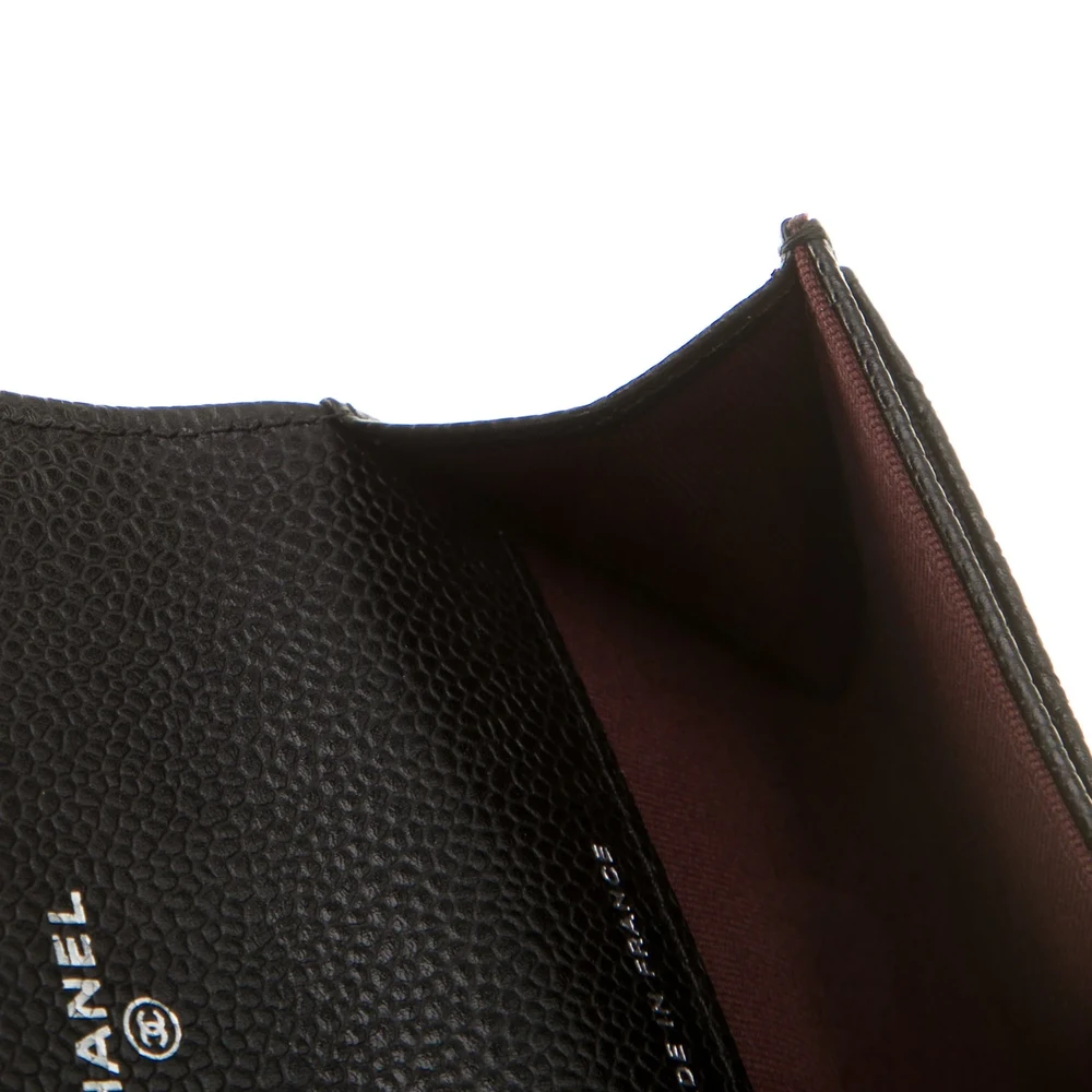Mirror Quality Replica Chanel Quilted Wallet: Luxe & Timeless - Image 3