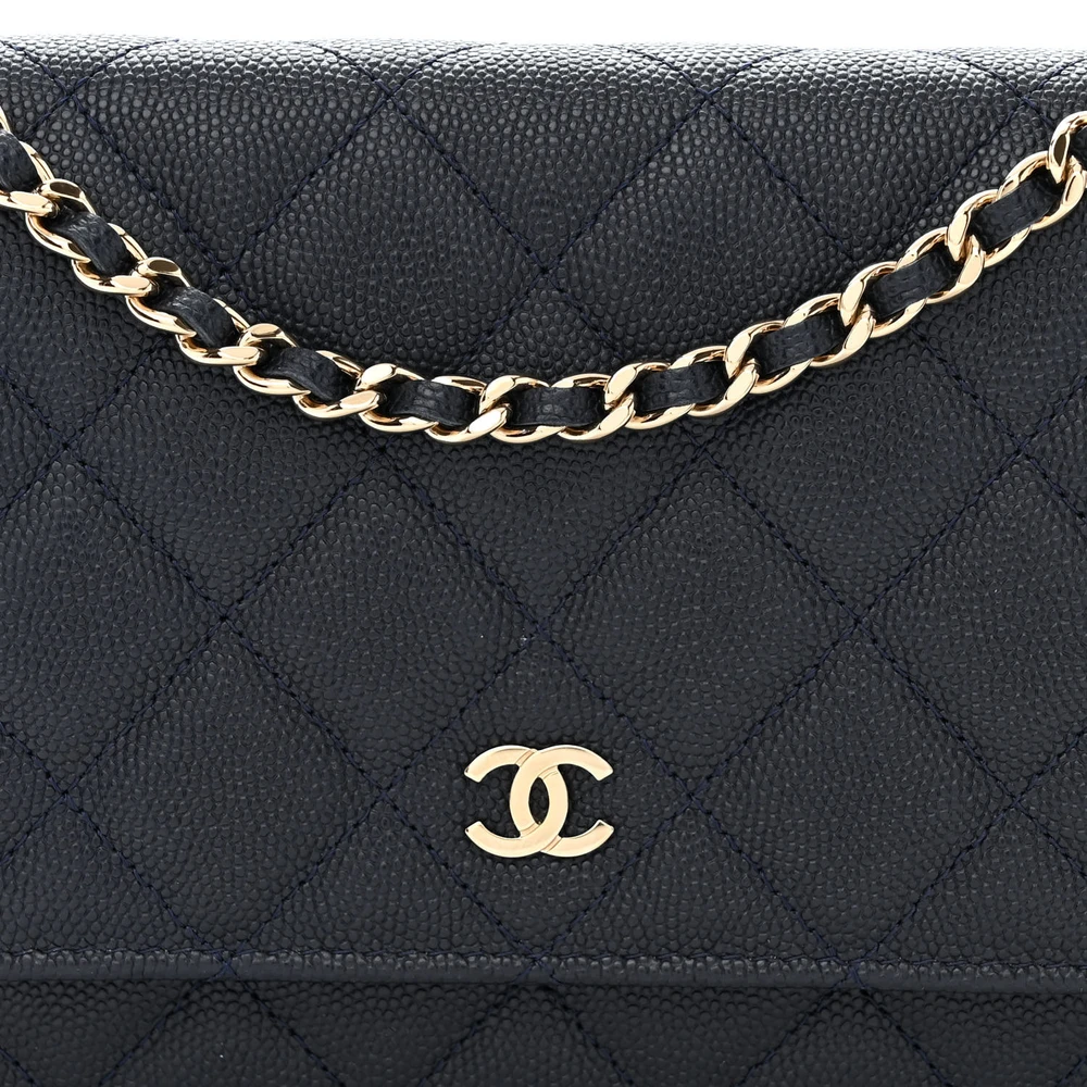 Chanel Replica Handbags with Mirror-Quality Craftsmanship – WOC Edition - Image 9