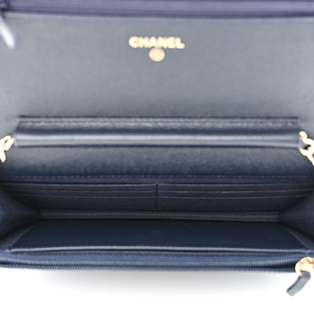 Chanel Replica Handbags with Mirror-Quality Craftsmanship – WOC Edition - Image 7