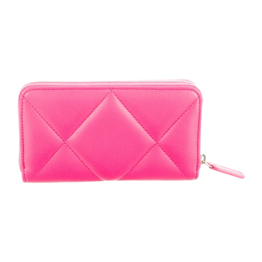 Chanel Pink Quilted Leather Medium Continental Wallet Gold Hardware - Image 2