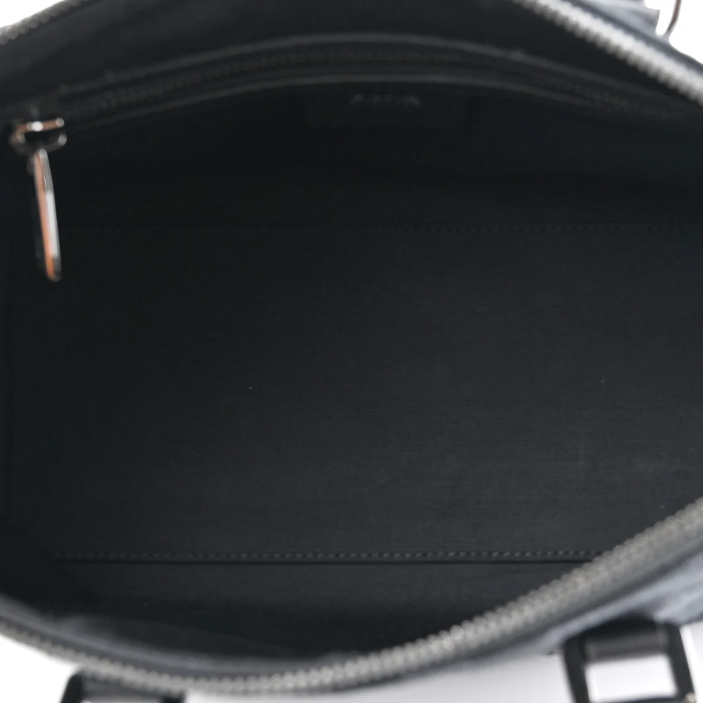 Dior Replica Weekender Bag – Mirror Quality at Its Finest - Image 7