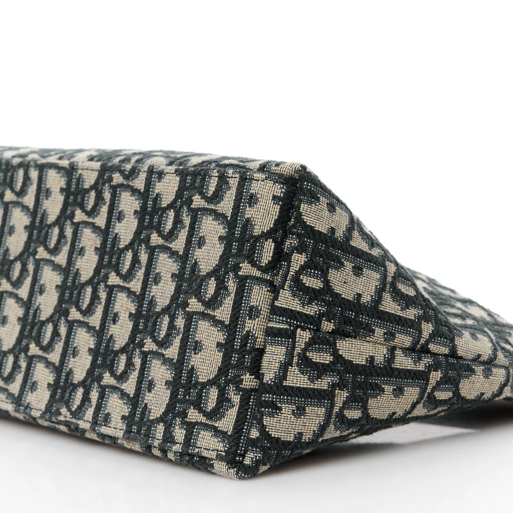 Mirror Quality Replica Dior Travel Pouch – Luxury Redefined - Image 5