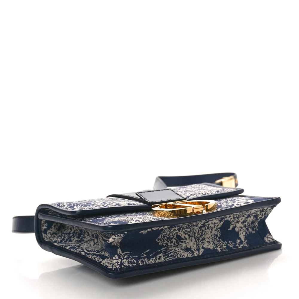 Mirror Quality Replica Dior Montaigne Bag – Elegant and Affordable - Image 6