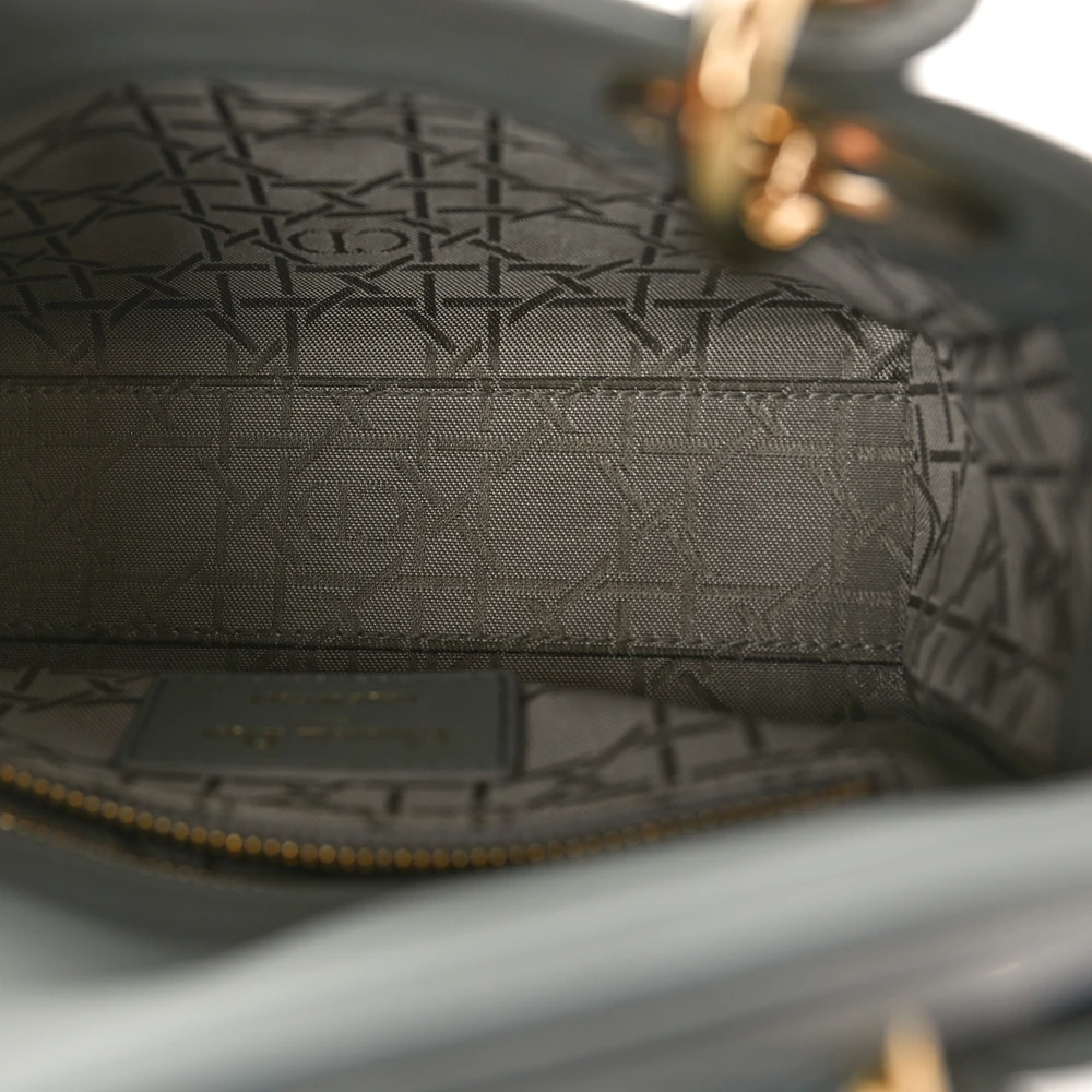 Replica Handbags That Redefine Luxury – Mini Lady Dior Superfake - Image 7