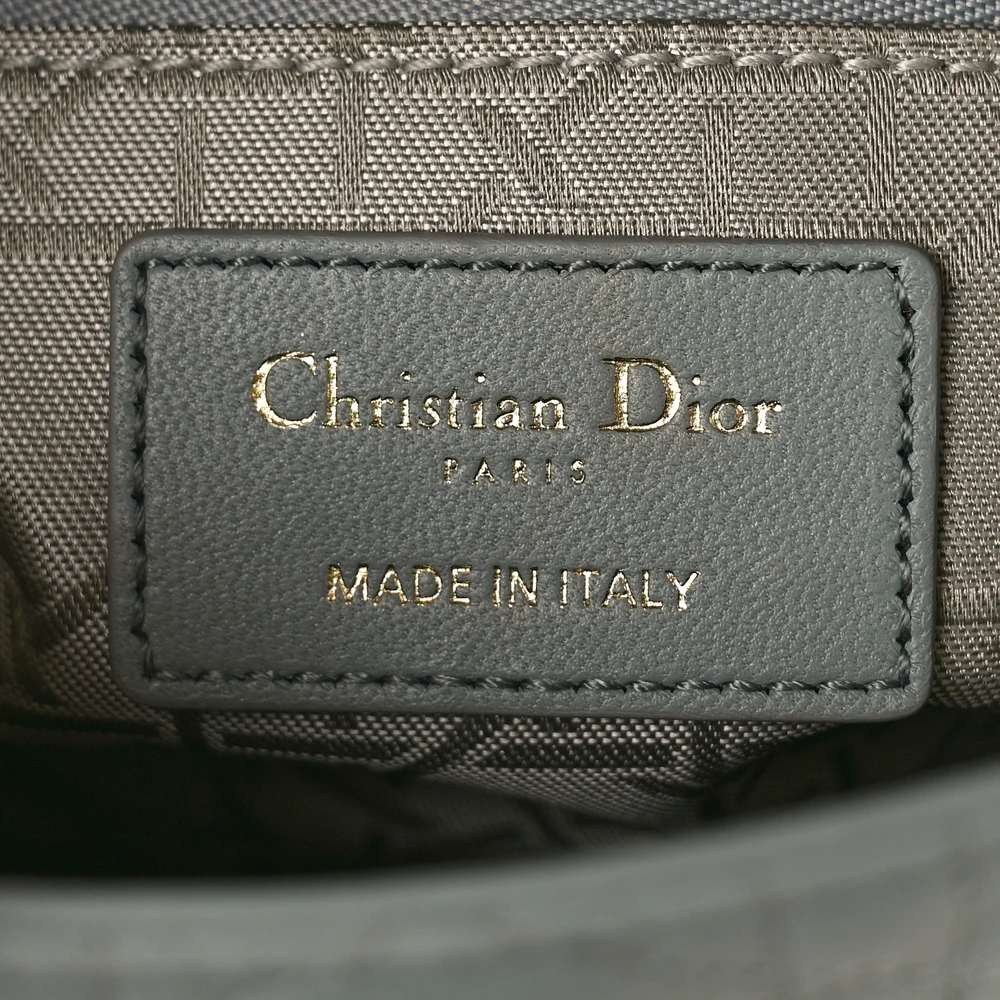 Replica Handbags That Redefine Luxury – Mini Lady Dior Superfake - Image 2