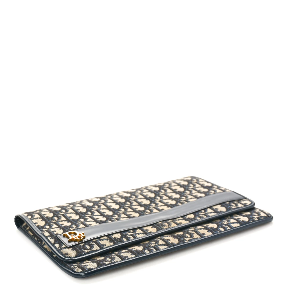Discover Top-Quality Superfake Dior Clutches Today - Image 4