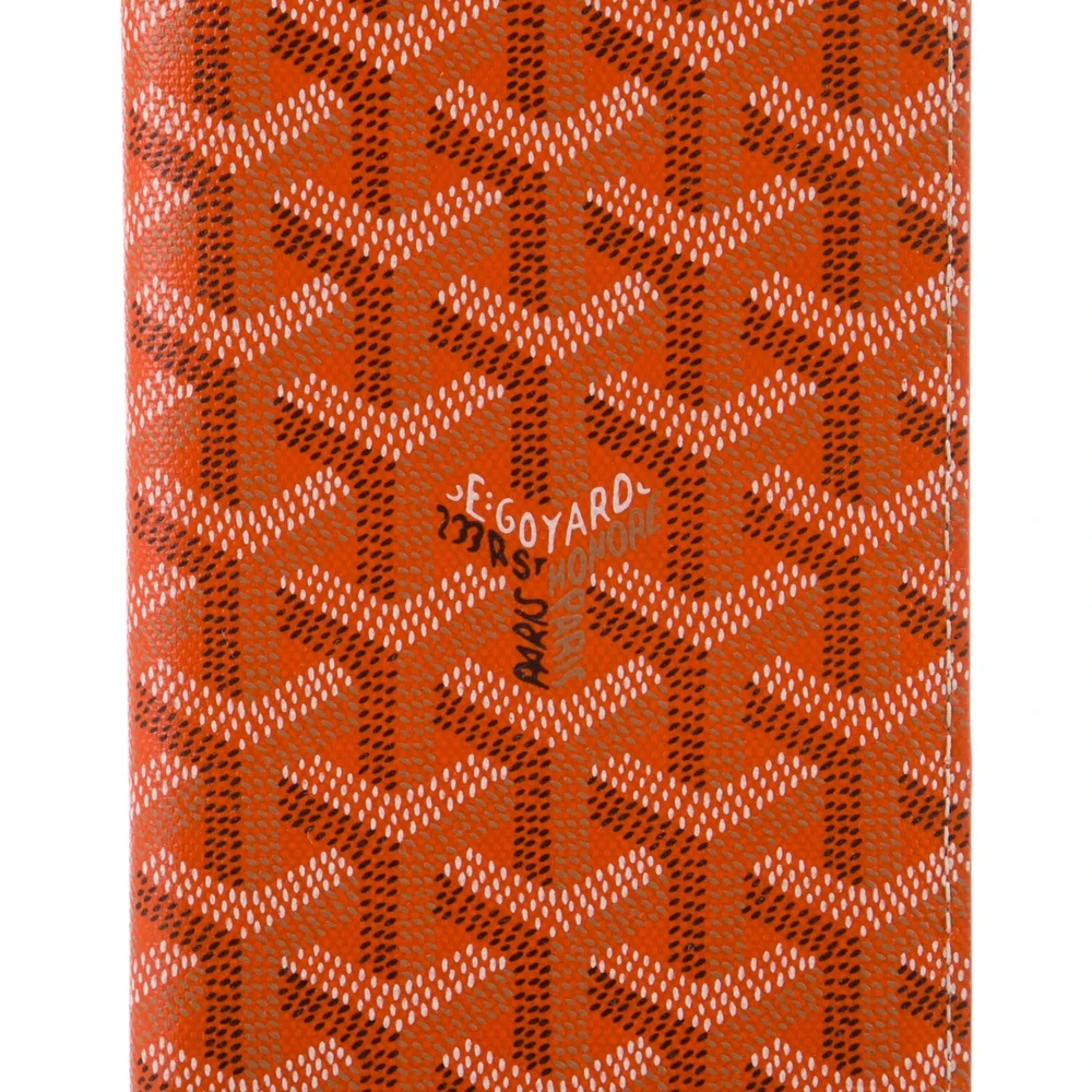 Shop Superfake Handbags Without Compromising on Quality