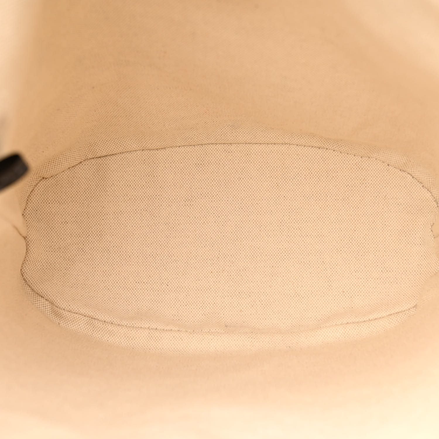 Authentic-Looking Gucci x Disney Mini Bag Reps - Image 7