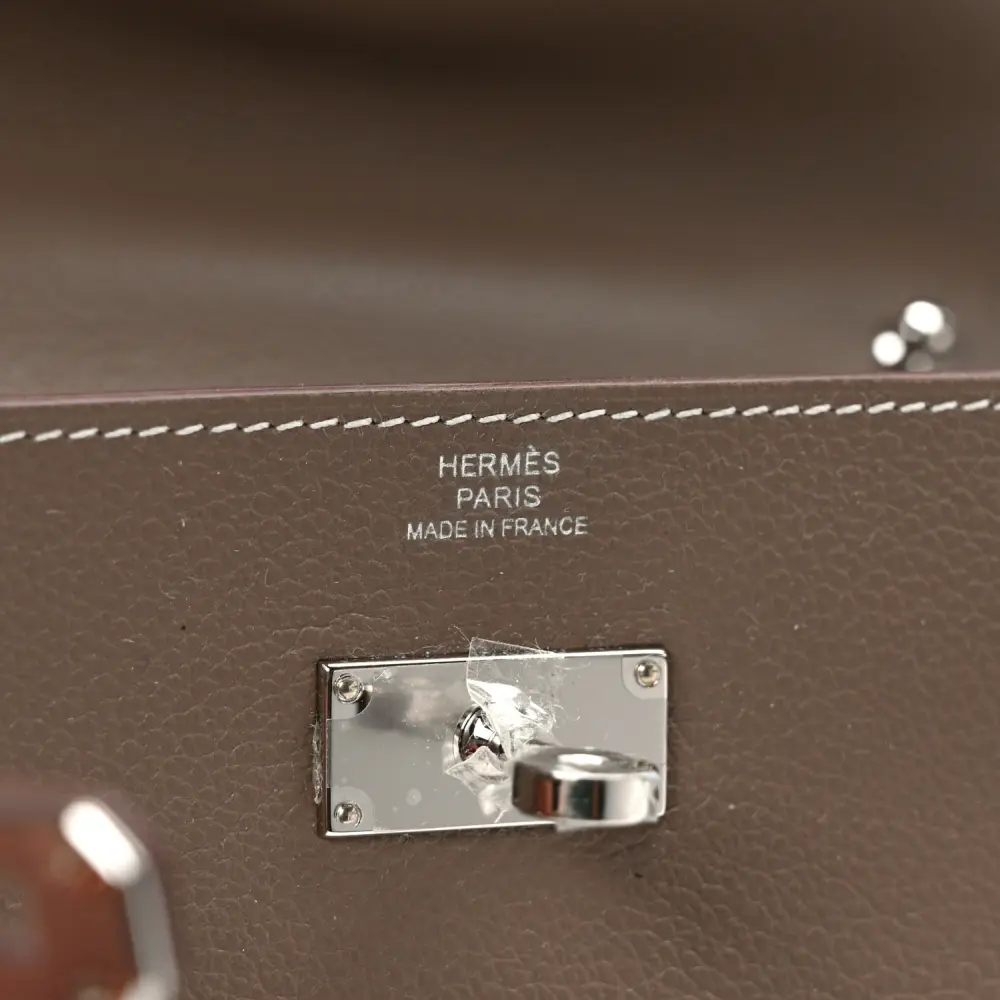 Hermès Etoupe Evercolor Leather Kelly Wallet To Go Palladium Hardware Luxury Reps - Image 2