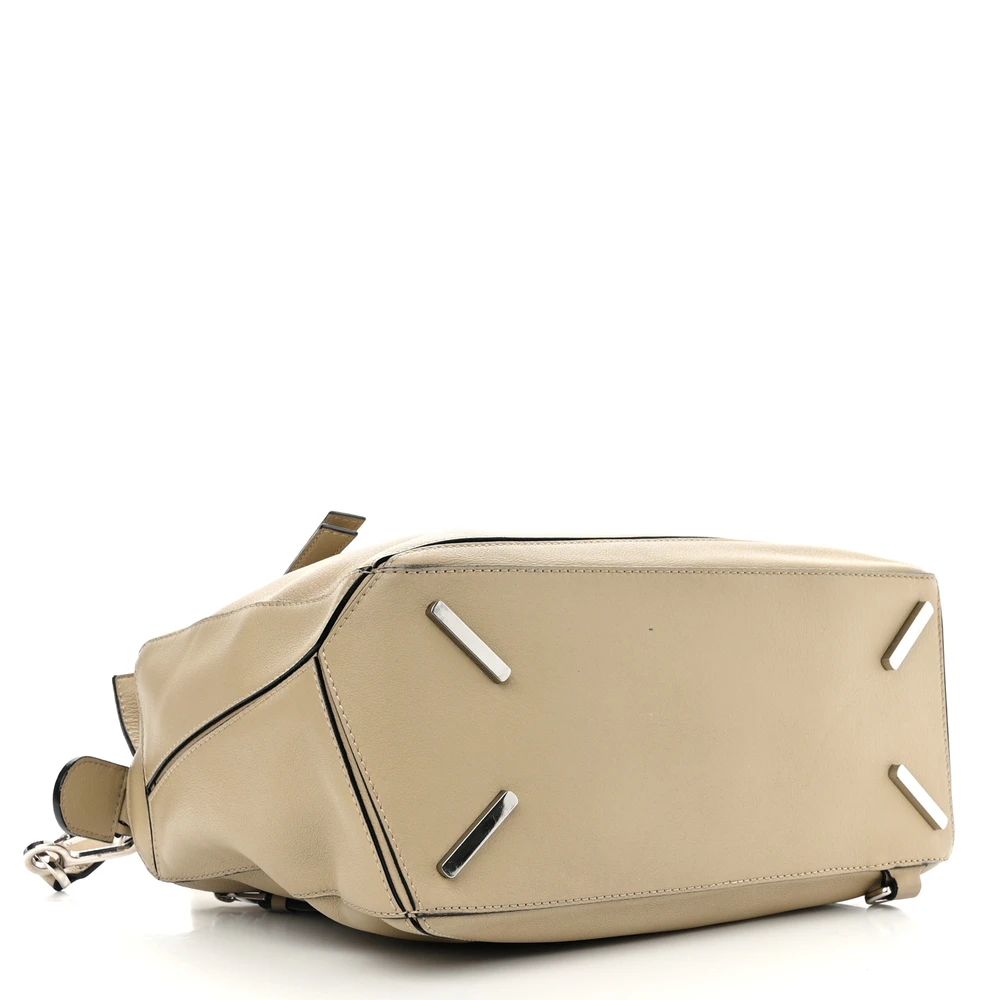 Mirror Quality Replica of Loewe Puzzle Bag in Calfskin Leather - Image 6