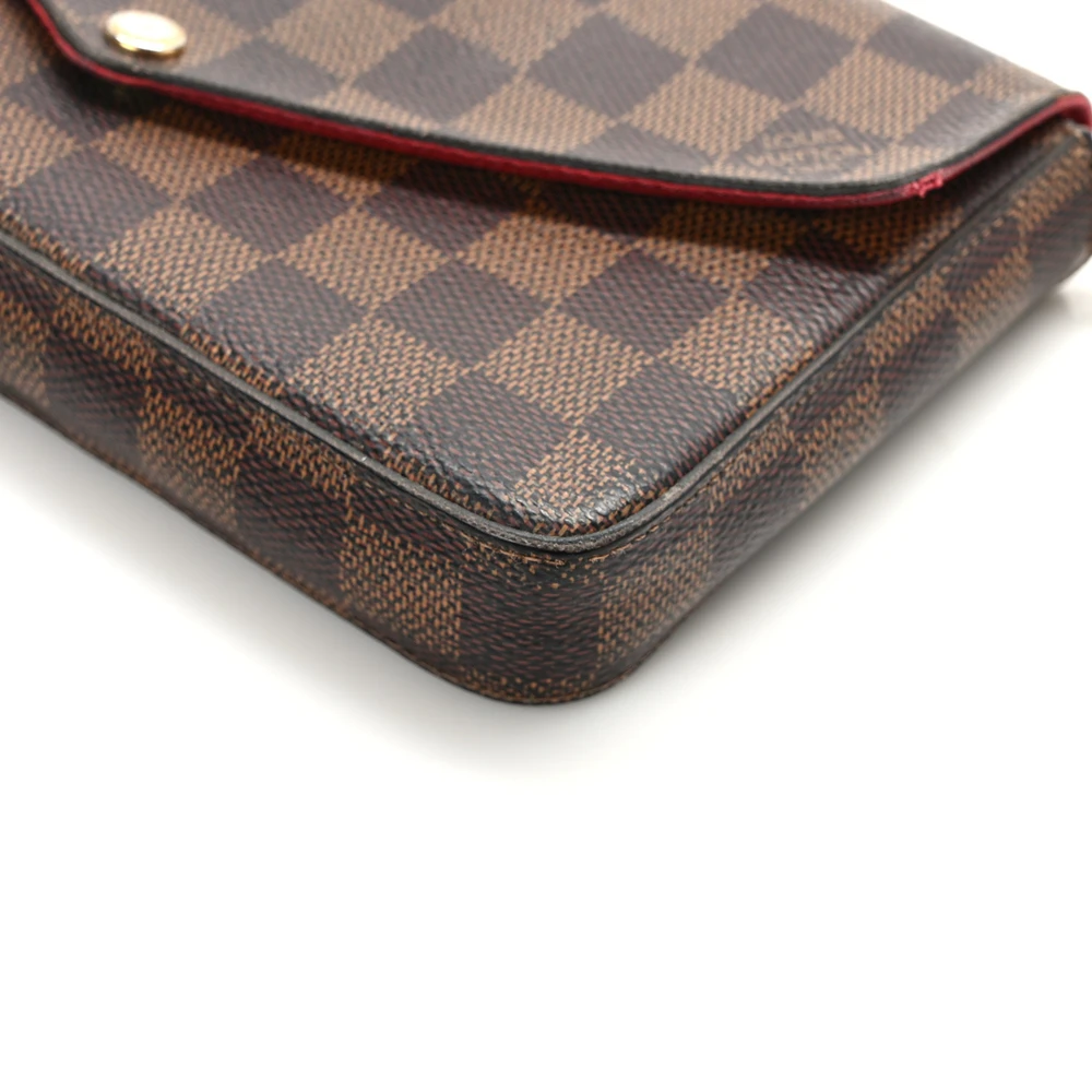 superfake-louis-vuitton-pochette-felicie-wallet-–-gold-hardware - Image 5