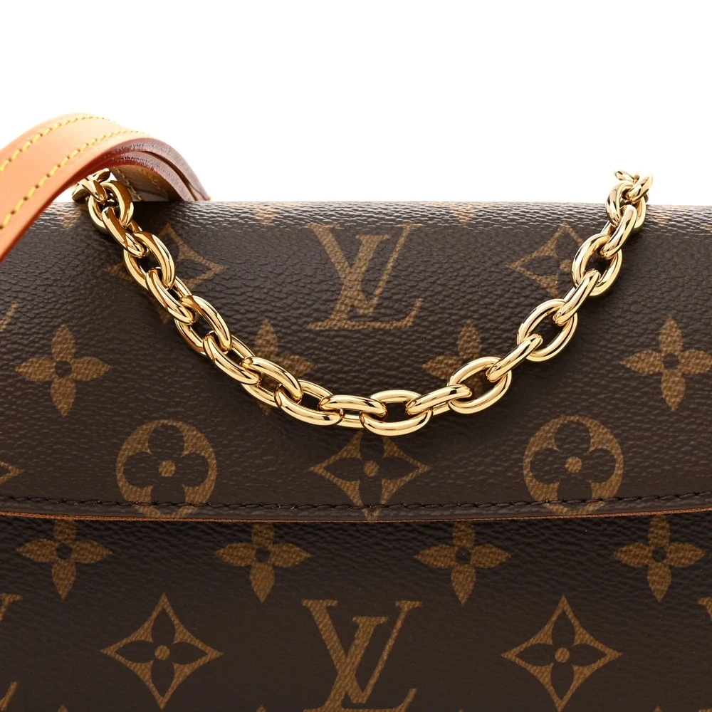 Louis Vuitton Ivy Wallet With Gold Hardware – High-Quality Replica - Image 8