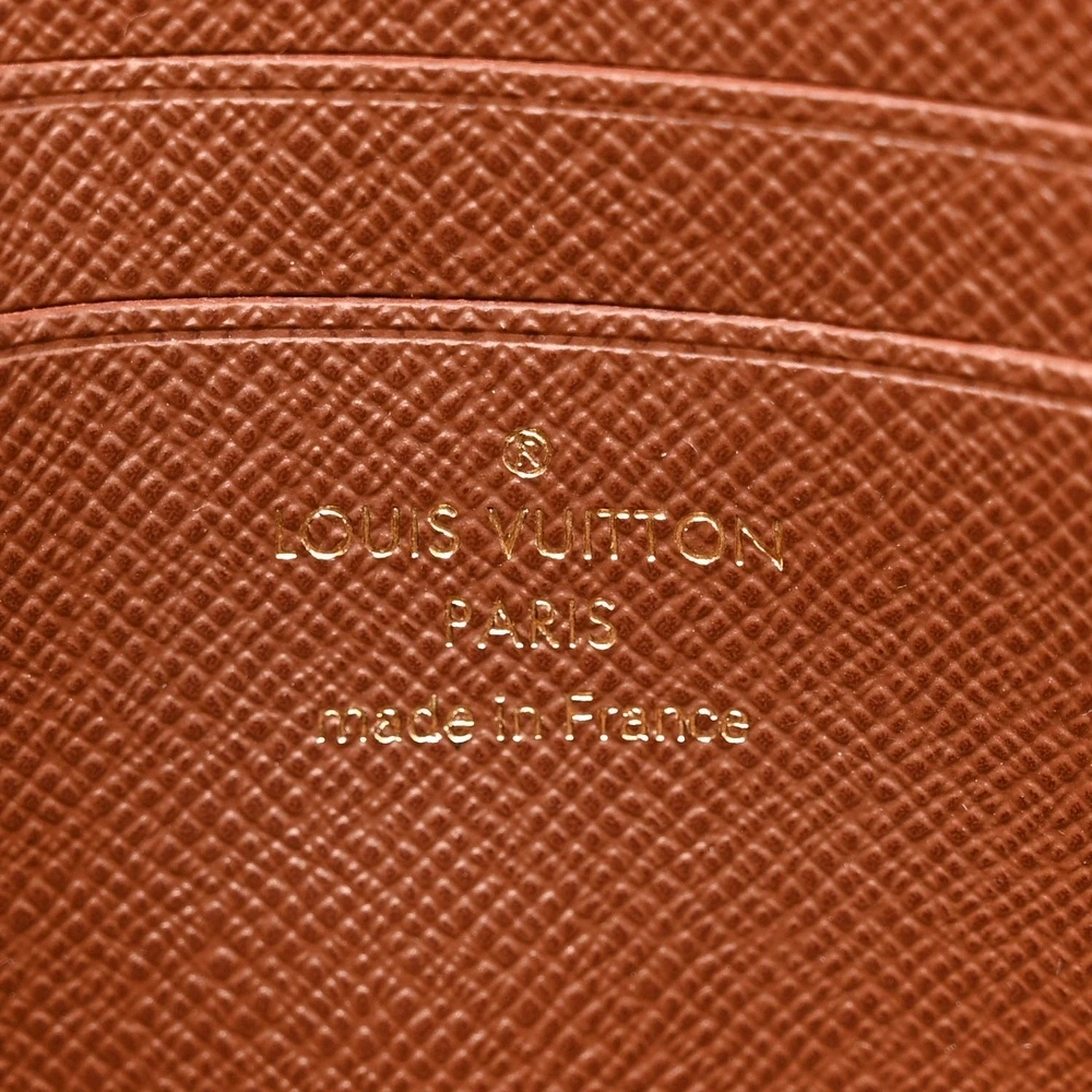 Louis Vuitton Ivy Wallet With Gold Hardware – High-Quality Replica - Image 2