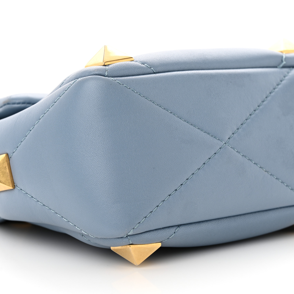 Valentino Garavani Niagara Nappa Leather Large Roman Stud Shoulder Bag Gold Hardware Top quality Replica - Image 4